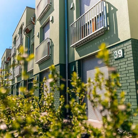 Modernes Stadt-apartement Mitte Apartamento